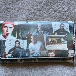 Supernatural Wallet